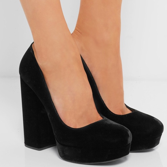 Prada velvet platform pumps - Picture 2 of 11